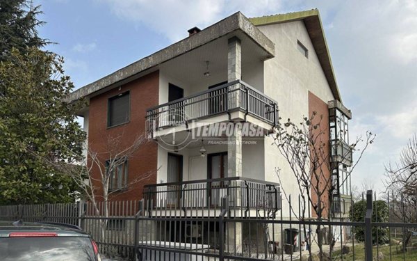 casa indipendente in vendita a Bruino