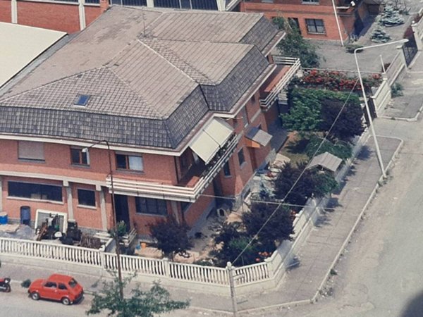 locale di sgombero in vendita a Bruino