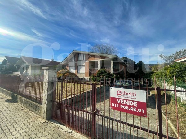 casa indipendente in vendita a Bruino in zona Villaggio Alba Serena
