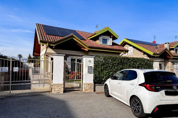 casa indipendente in vendita a Bruino