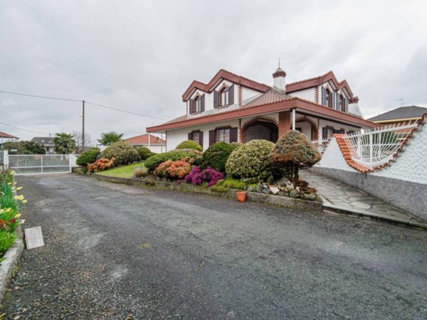 casa indipendente in vendita a Bruino