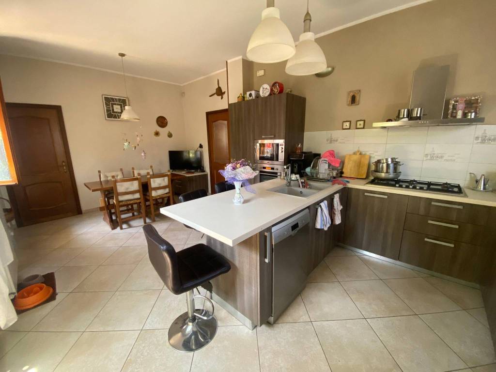 casa indipendente in vendita a Bruino