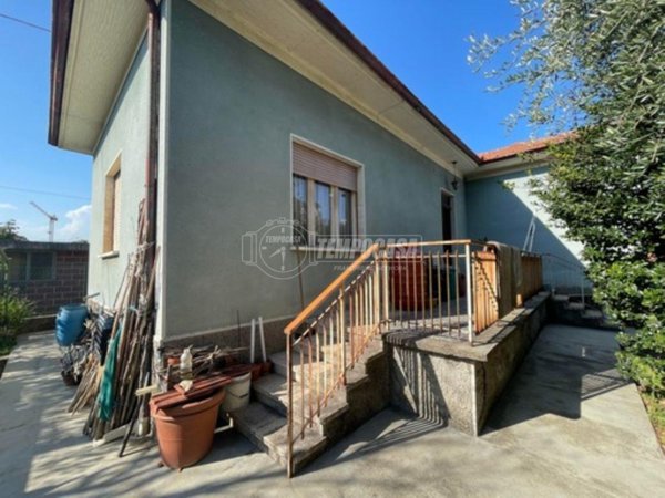 casa indipendente in vendita a Bruino