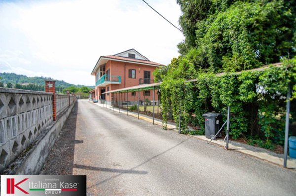 casa indipendente in vendita a Bruino