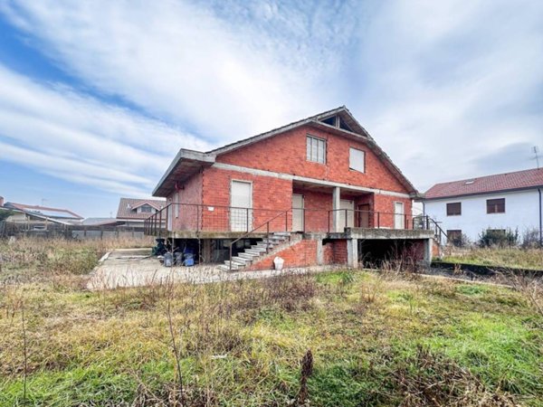 casa indipendente in vendita a Bruino