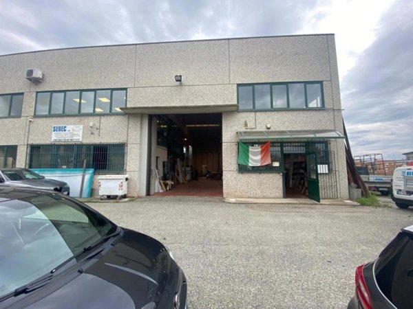 capannone in vendita a Bruino