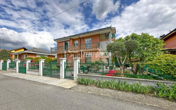 casa indipendente in vendita a Bruino