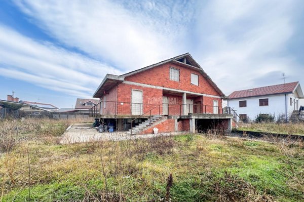 casa indipendente in vendita a Bruino