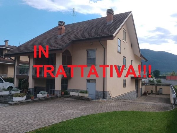 casa indipendente in vendita a Bruino