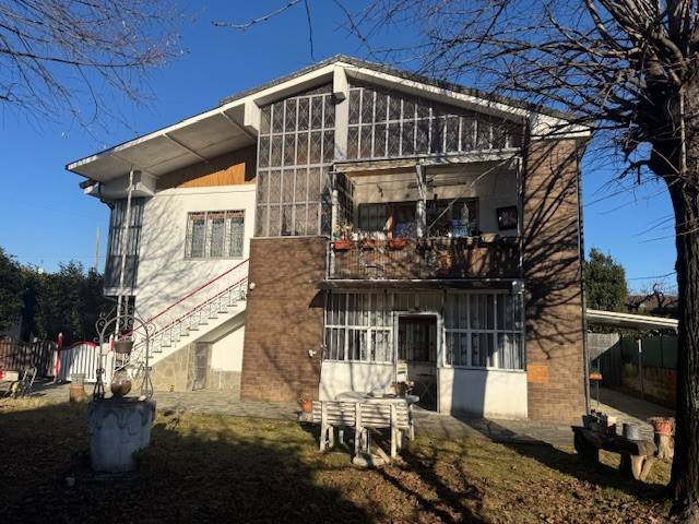 casa indipendente in vendita a Bruino