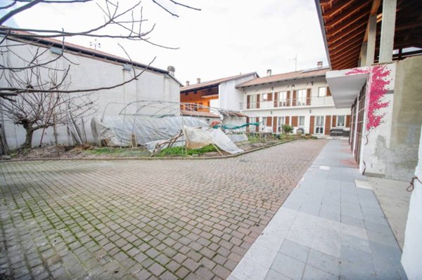 casa indipendente in vendita a Bruino