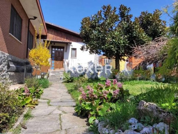 casa indipendente in vendita a Bruino