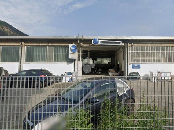 locale commerciale in vendita a Bruino