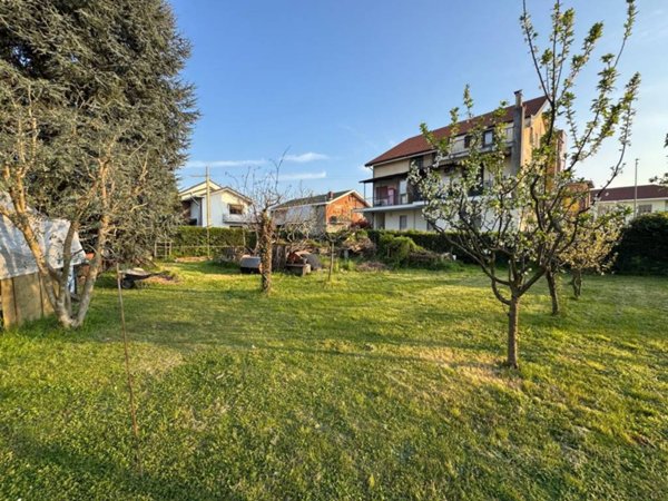 casa indipendente in vendita a Bruino