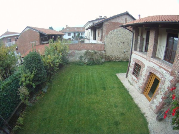 casa indipendente in vendita a Bruino