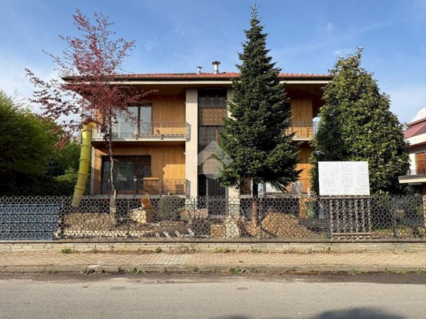 quadrivano in vendita a Bruino