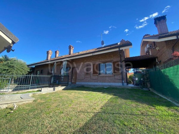 casa indipendente in vendita a Bruino