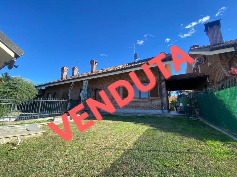 casa indipendente in vendita a Bruino