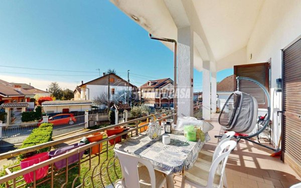 casa indipendente in vendita a Bruino