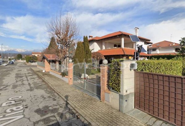 casa indipendente in vendita a Bruino