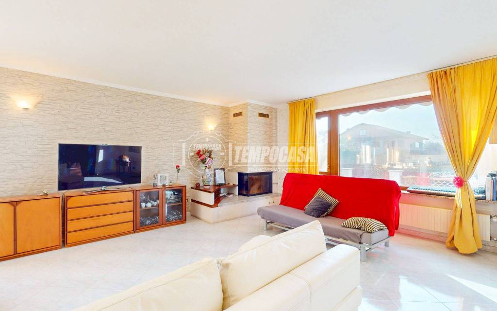 casa indipendente in vendita a Bruino