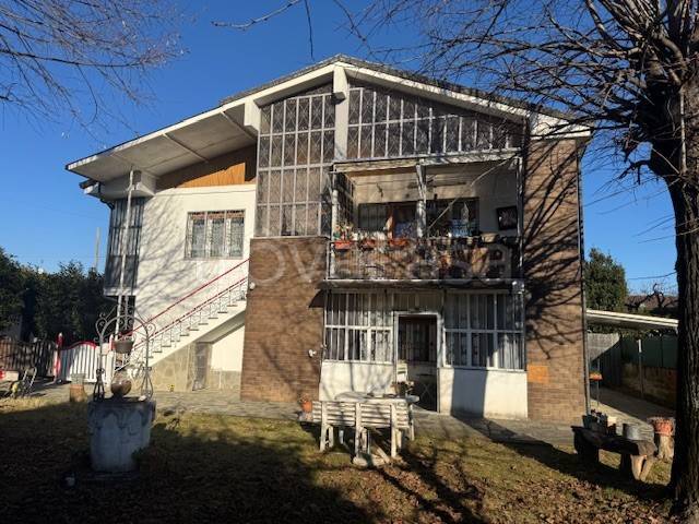 casa indipendente in vendita a Bruino