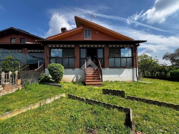 casa indipendente in vendita a Bruino in zona Villaggio Alba Serena