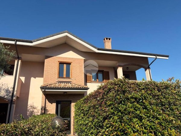 appartamento in vendita a Bruino in zona Villaggio Alba Serena
