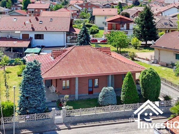 casa indipendente in vendita a Bruino