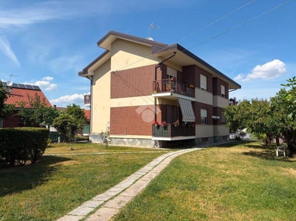 casa indipendente in vendita a Bruino