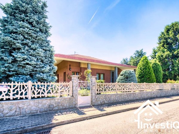casa indipendente in vendita a Bruino