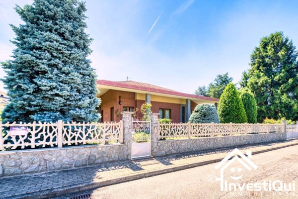 casa indipendente in vendita a Bruino