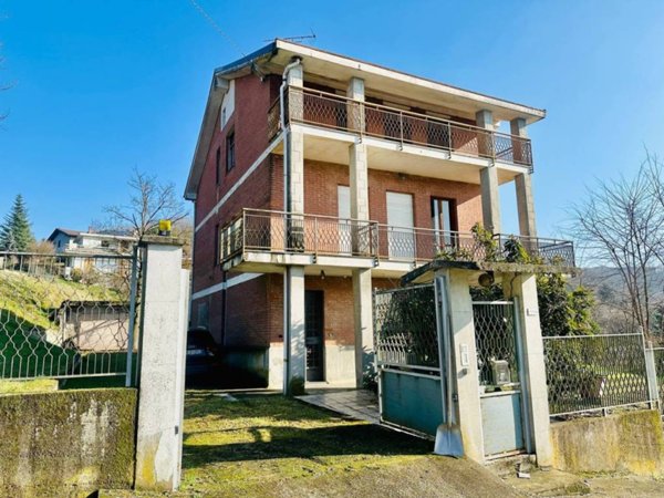 casa indipendente in vendita a Brusasco