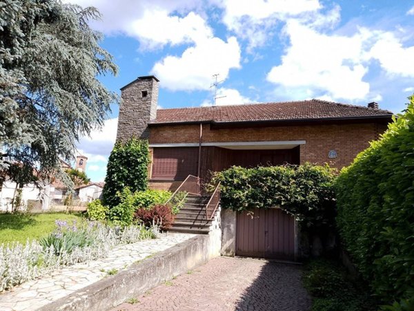 casa indipendente in vendita a Brusasco