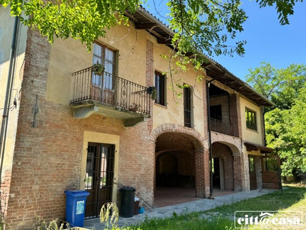 casa indipendente in vendita a Brusasco