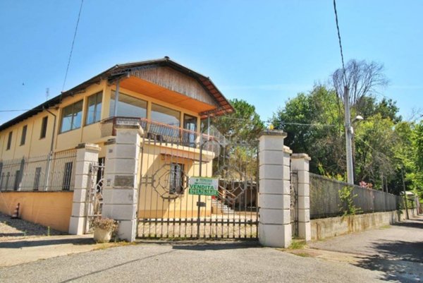 negozio in vendita a Brusasco