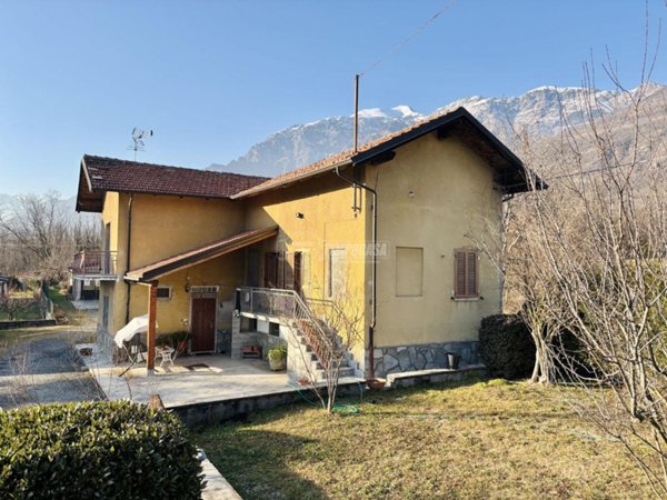 casa indipendente in vendita a Bruzolo