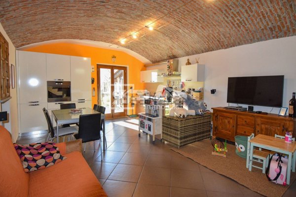 casa semindipendente in vendita a Bruzolo