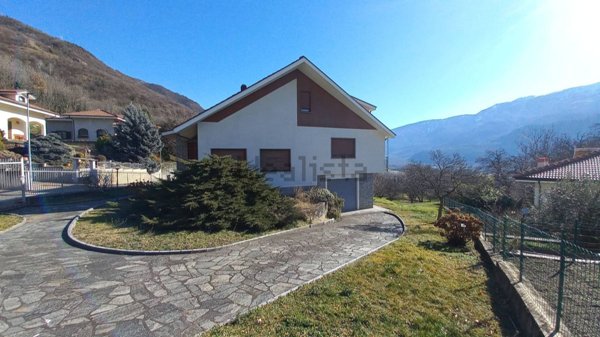 casa indipendente in vendita a Bruzolo