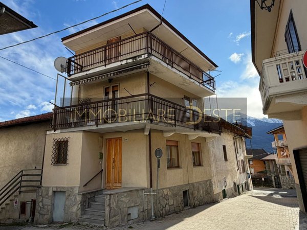 casa semindipendente in vendita a Bruzolo