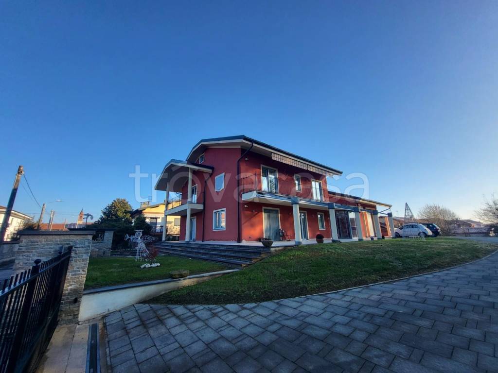 casa indipendente in vendita a Buriasco
