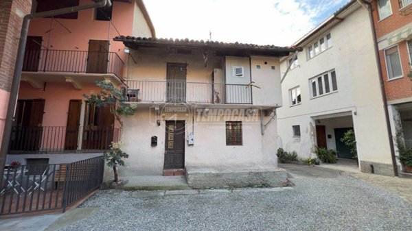 casa indipendente in vendita a Burolo