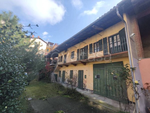casa indipendente in vendita a Burolo