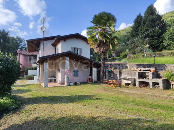 casa indipendente in vendita a Burolo