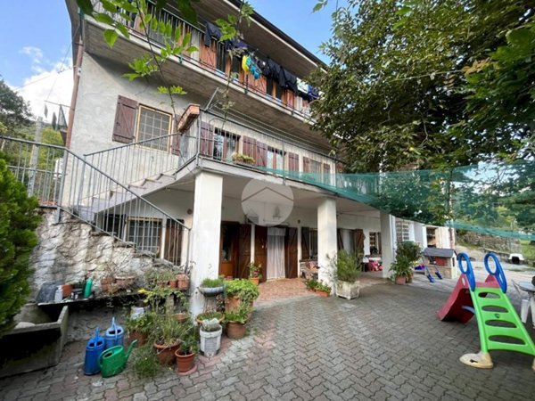 casa indipendente in vendita a Burolo