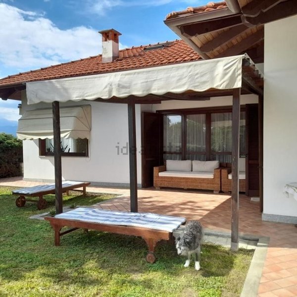 casa indipendente in vendita a Burolo