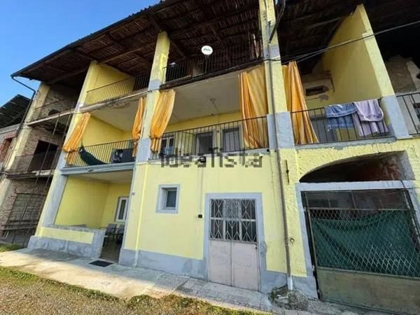 pentavano in vendita a Burolo