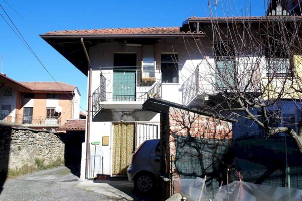 casa semindipendente in vendita a Busano