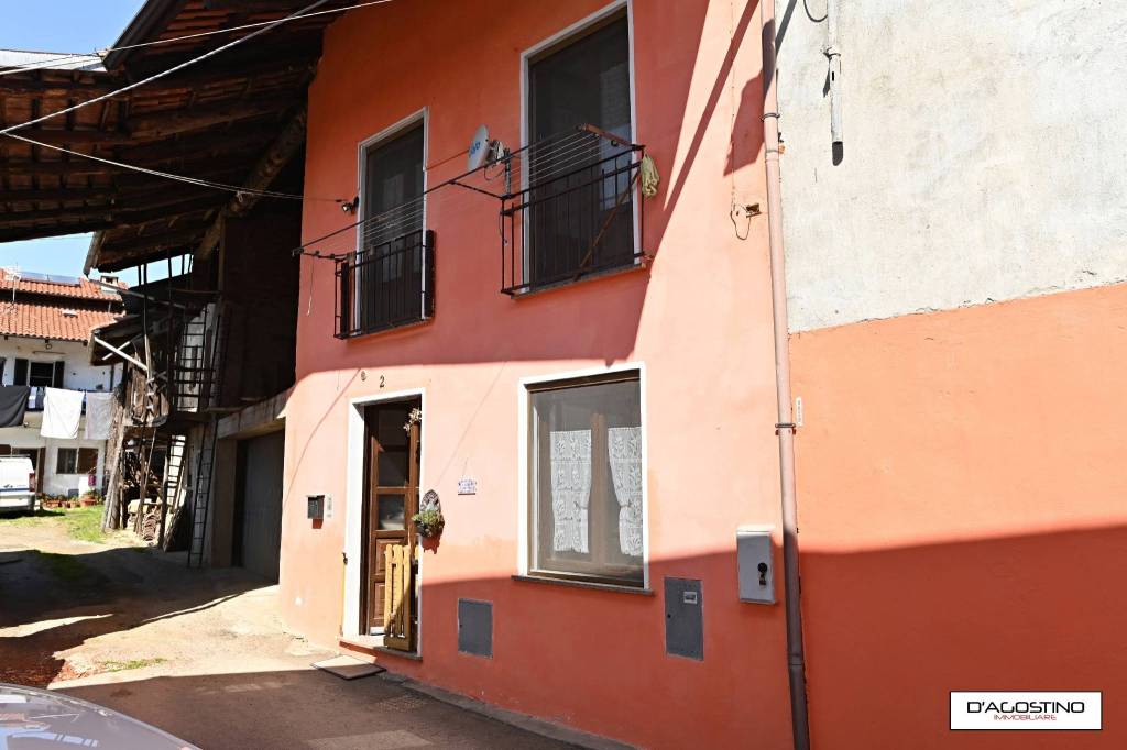 casa indipendente in vendita a Busano