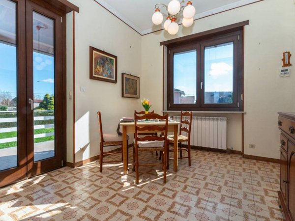 casa indipendente in vendita a Busano